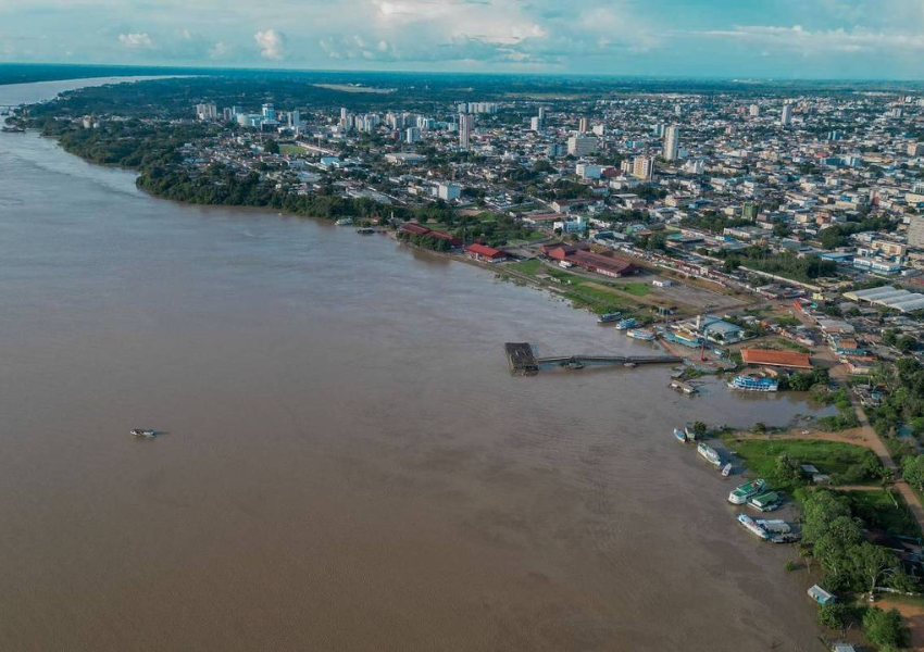 Prefeitura organiza força-tarefa para enfrentar a cheia do Rio Madeira em Porto Velho