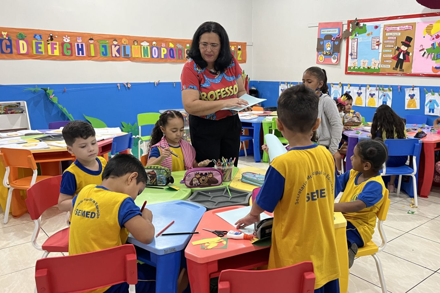 Prefeitura amplia convocação de professores para reforçar atendimento nas escolas municipais de Porto Velho